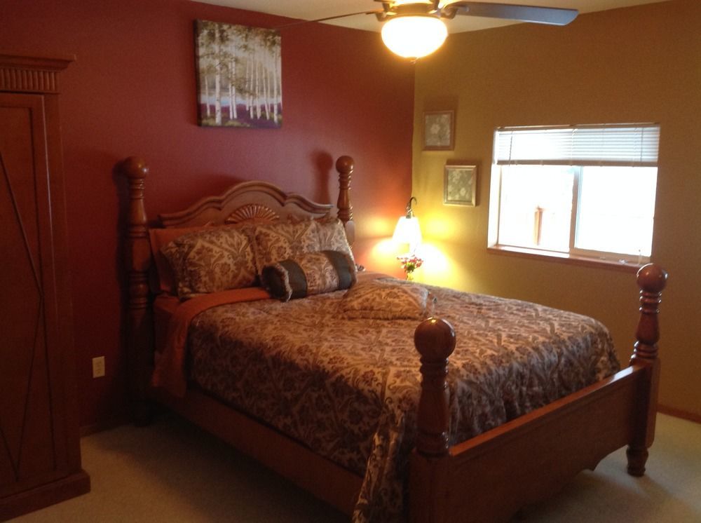 A Mooseberry Inn B&B Slana Dış mekan fotoğraf